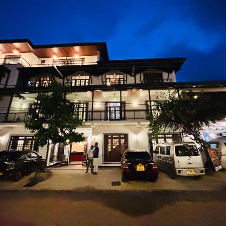 Shadow Inn エッラ エクステリア 写真